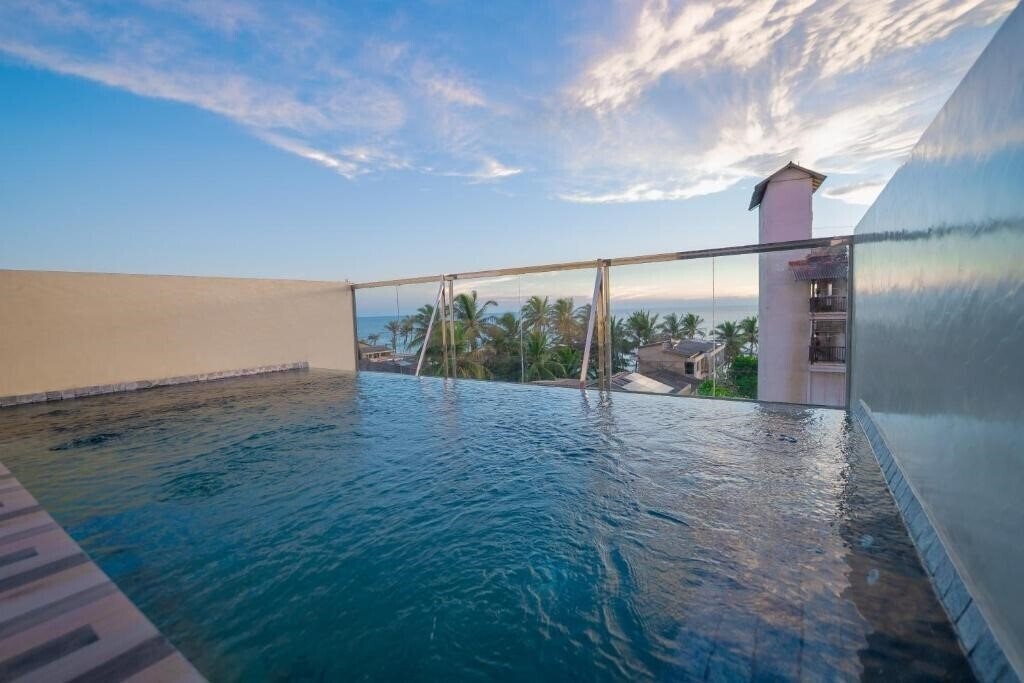 Картинка Emerald Resort Hikkaduwa 3*