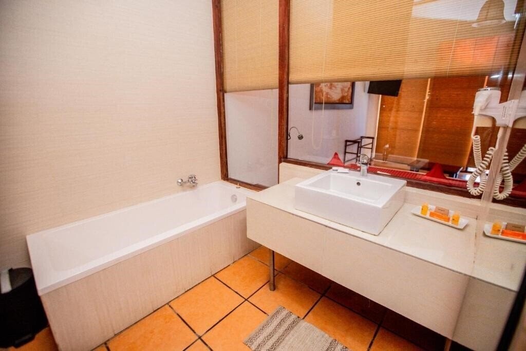 Фото The Beach Cabanas 4*