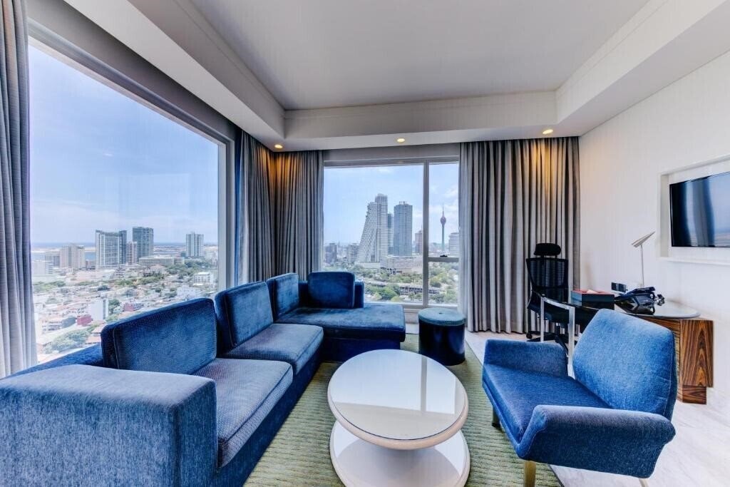 Фотография Cinnamon Red Colombo 3*