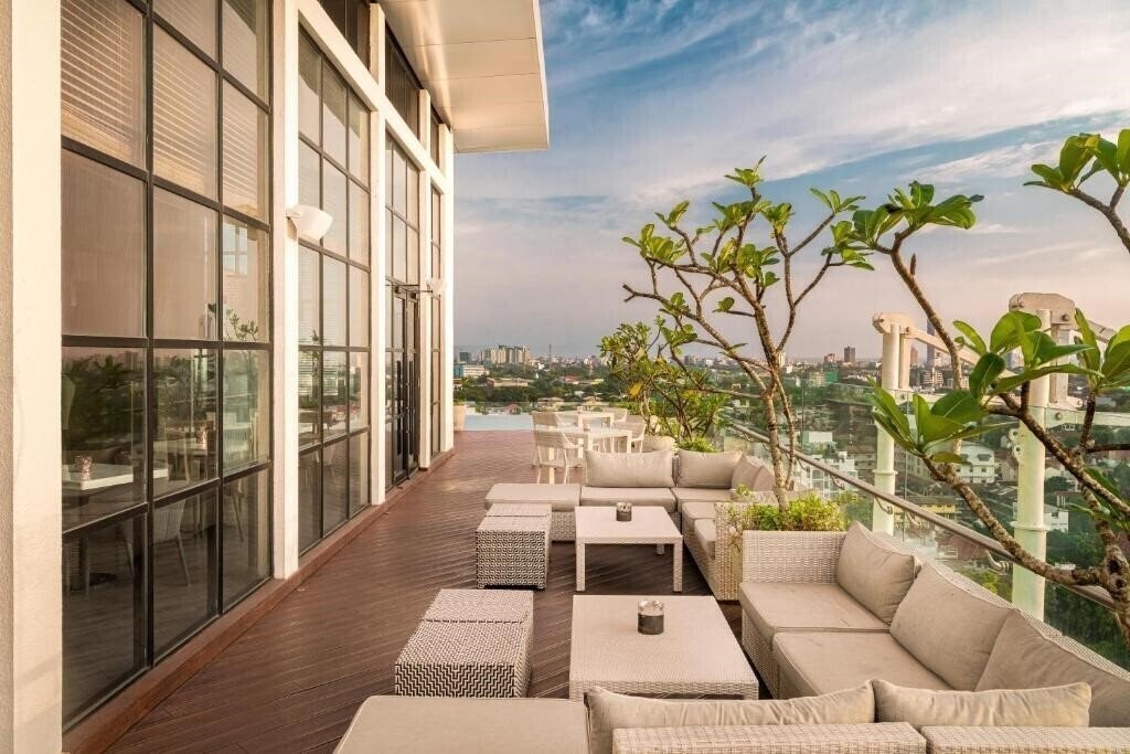 Изображение Jetwing Colombo Seven 5*