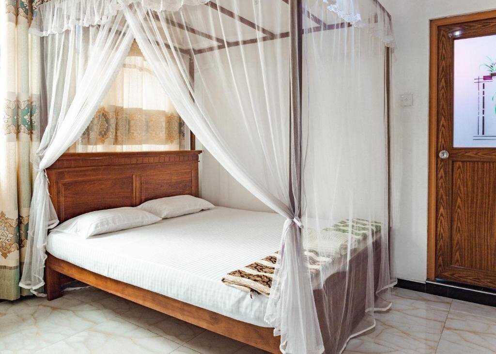 Отель Blue Whale Rooms Mirissa отель без категории