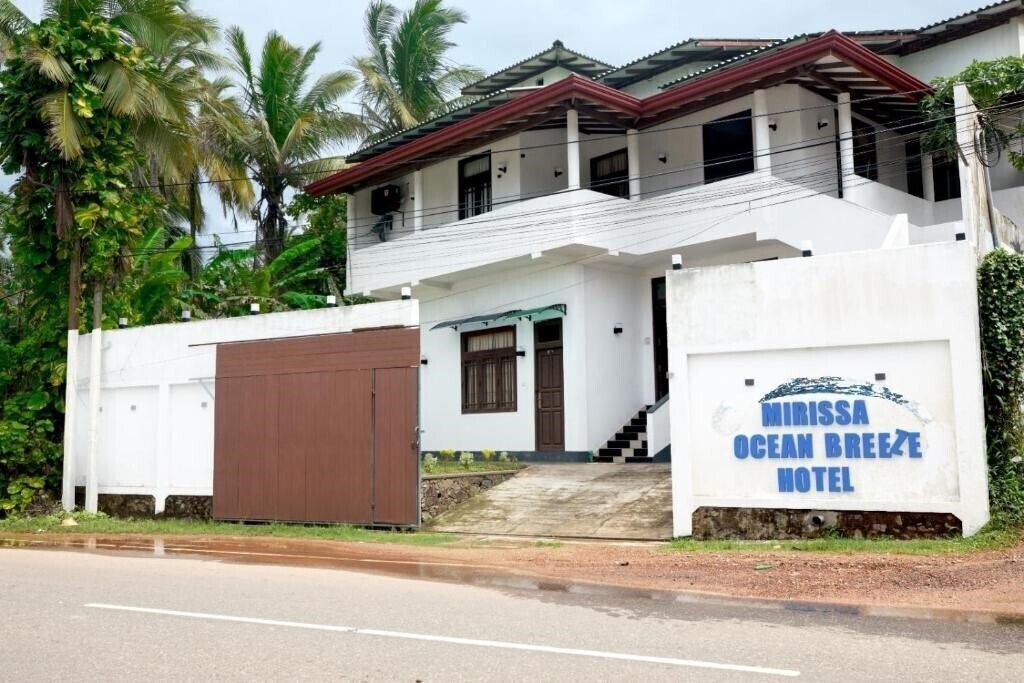 Фотография Mirissa Ocean Breeze 2*