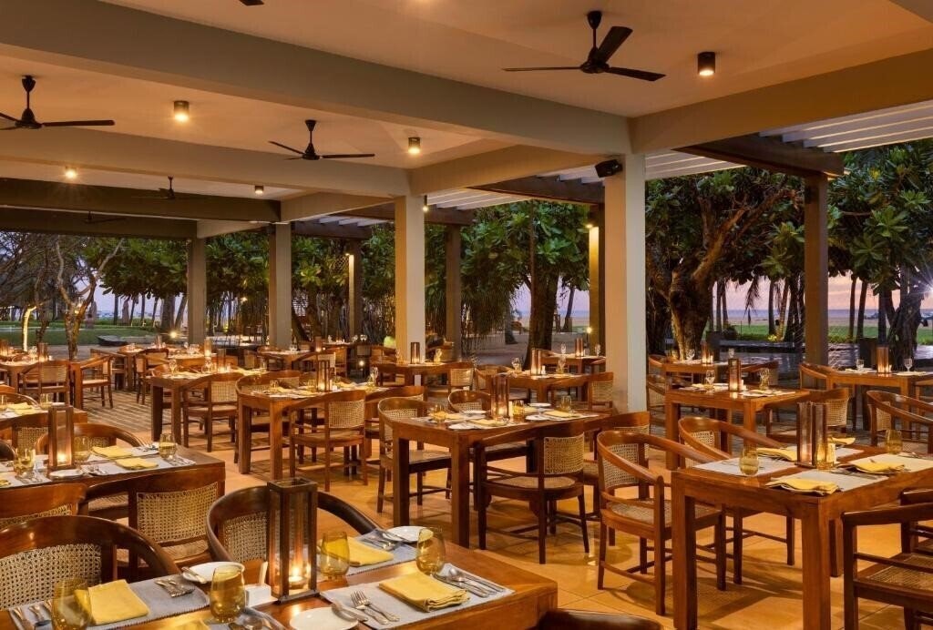 Изображение Jetwing Beach 5*