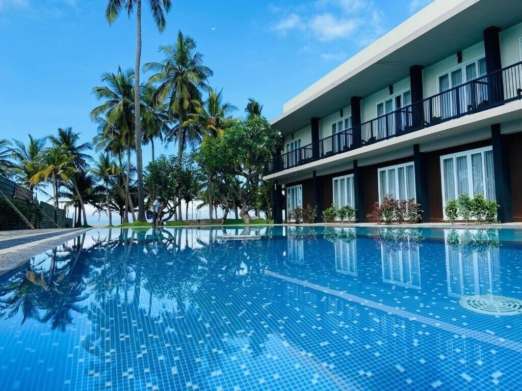 Фото Golden Star Beach 3*