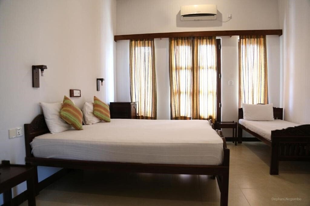 Картинка Dephanie Beach Hotel 1*