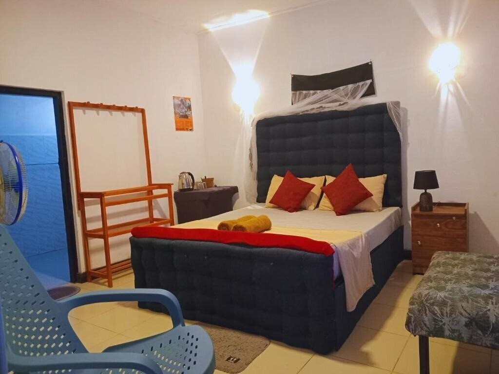 Отель Hotel Cloud Nine 1*