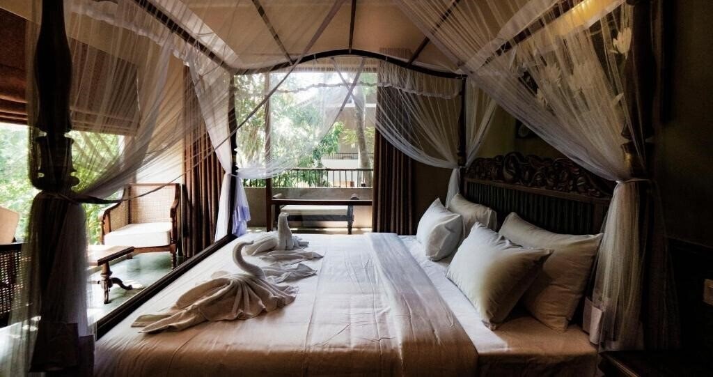 Фото Ayur Ayur Resort Negombo 3*