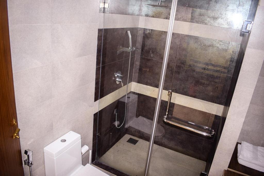 Изображение Lavinia 3*