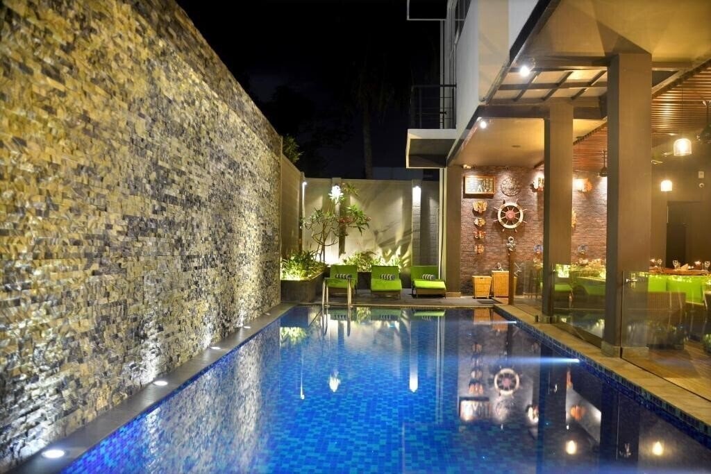 Отель Belmont Boutique 4*