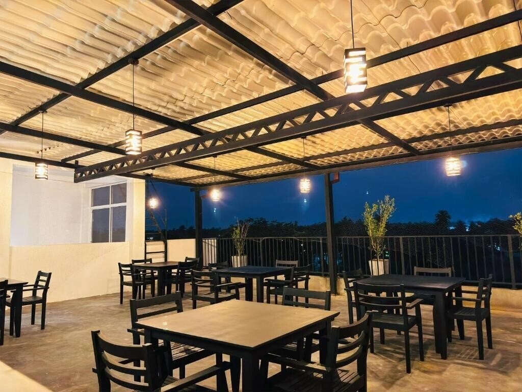 Картинка Leisureo Hotel & SPA Negombo 4*