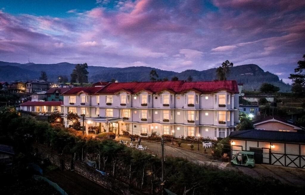 Отель Galway Heights Hotel 3*