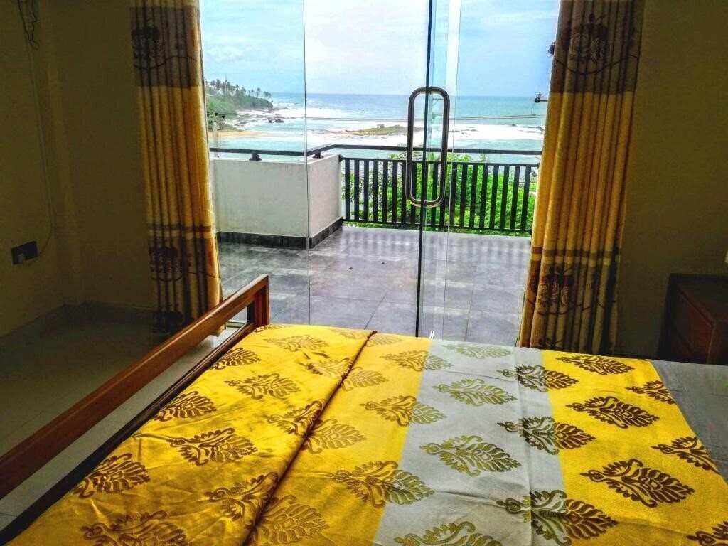Картинка Queens Beach Tangalle 3*