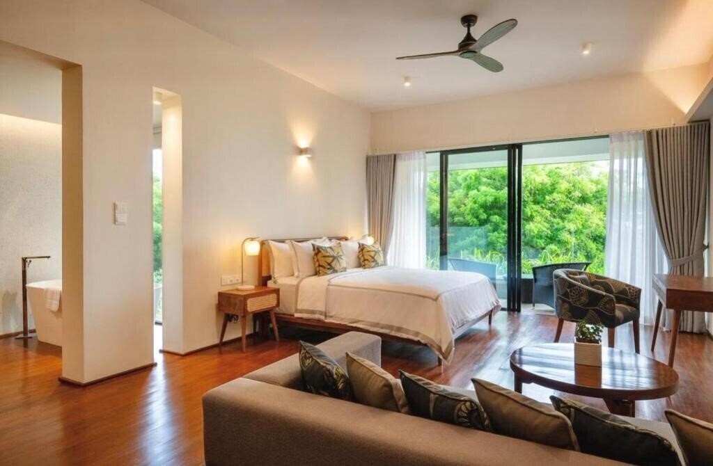 Отель Ziba Luxury Villa 5*