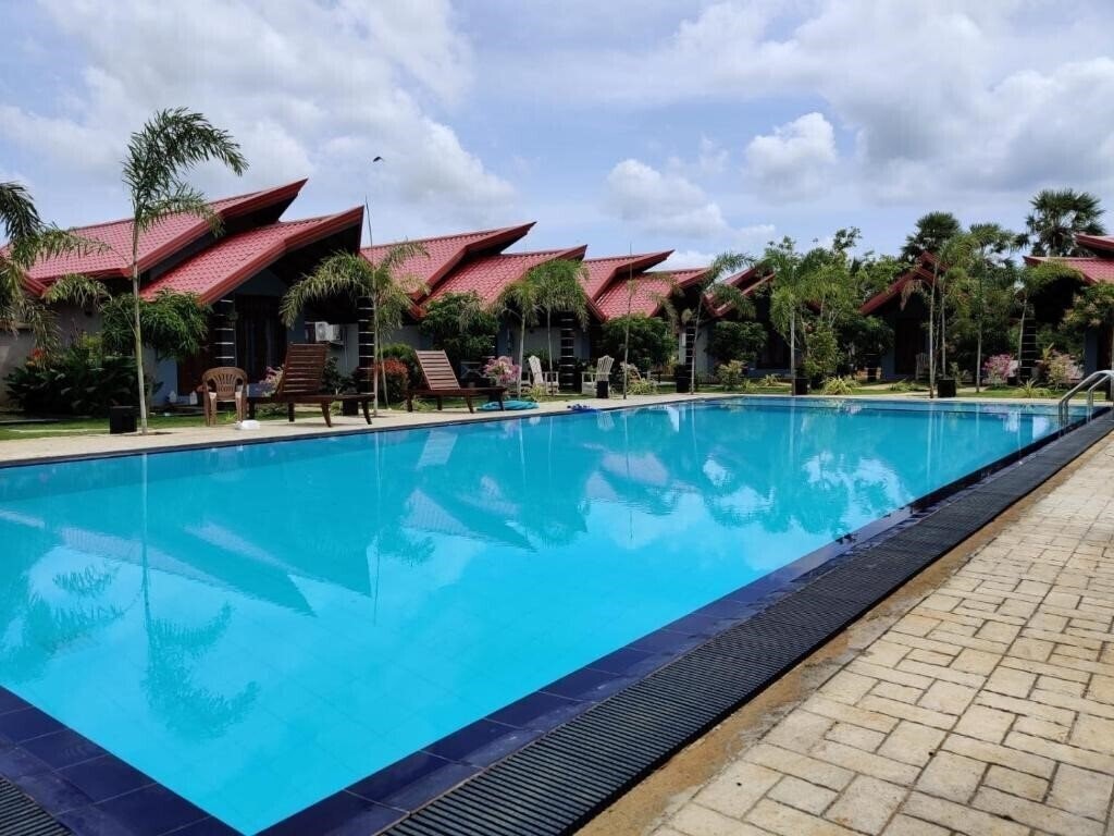 Отель Anukama Resort 3*