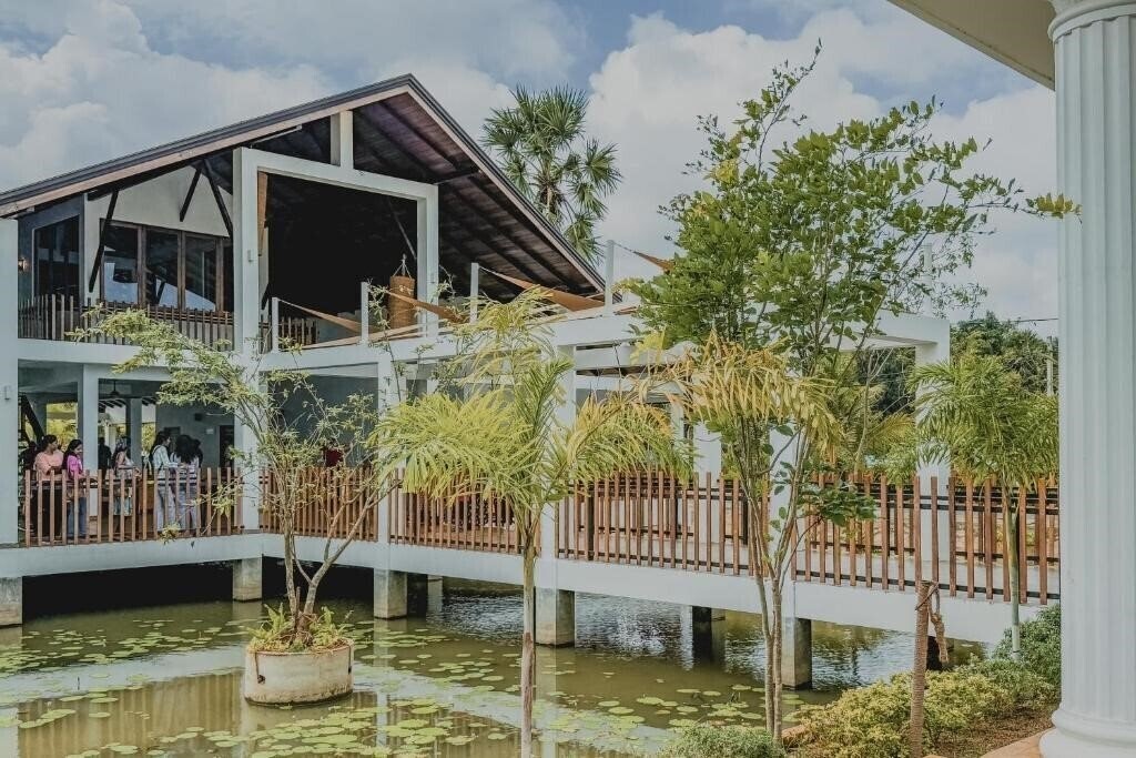 Фотография Uppuveli Beach by Dsk 4*