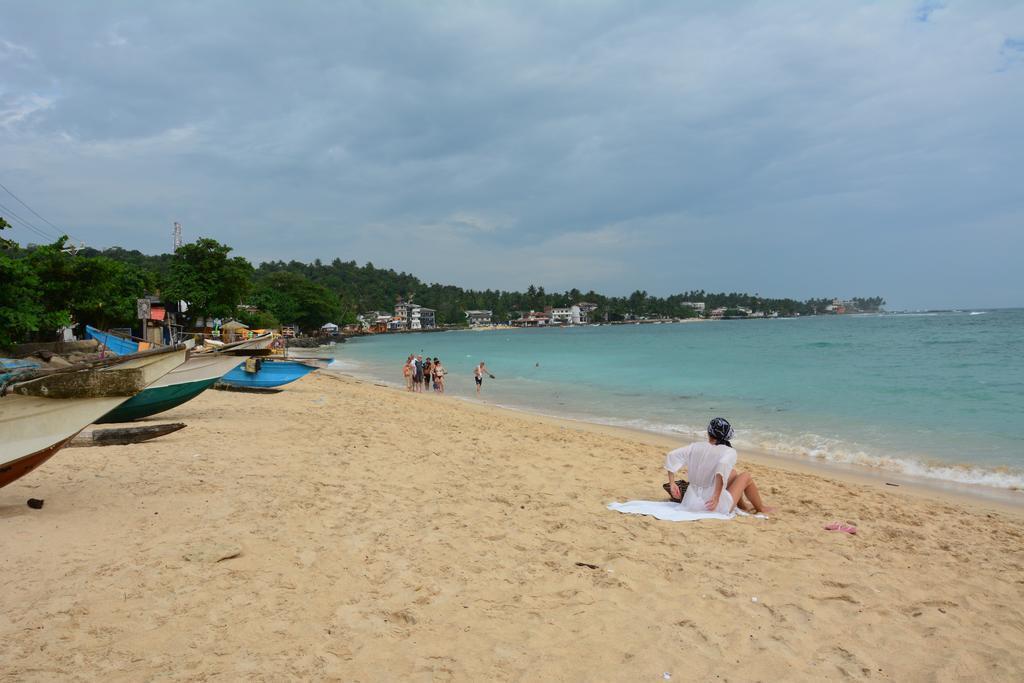 Отель Gloria Grand Hotel 3*