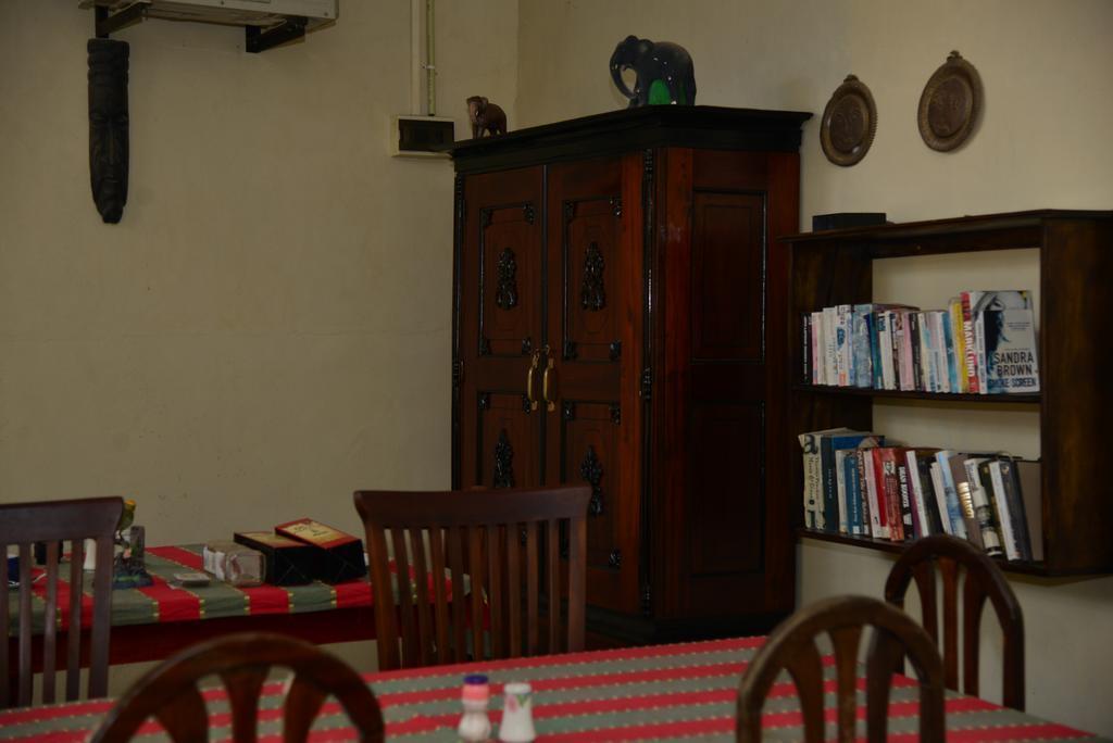 Фотография Sea Breeze Unawatuna 2*