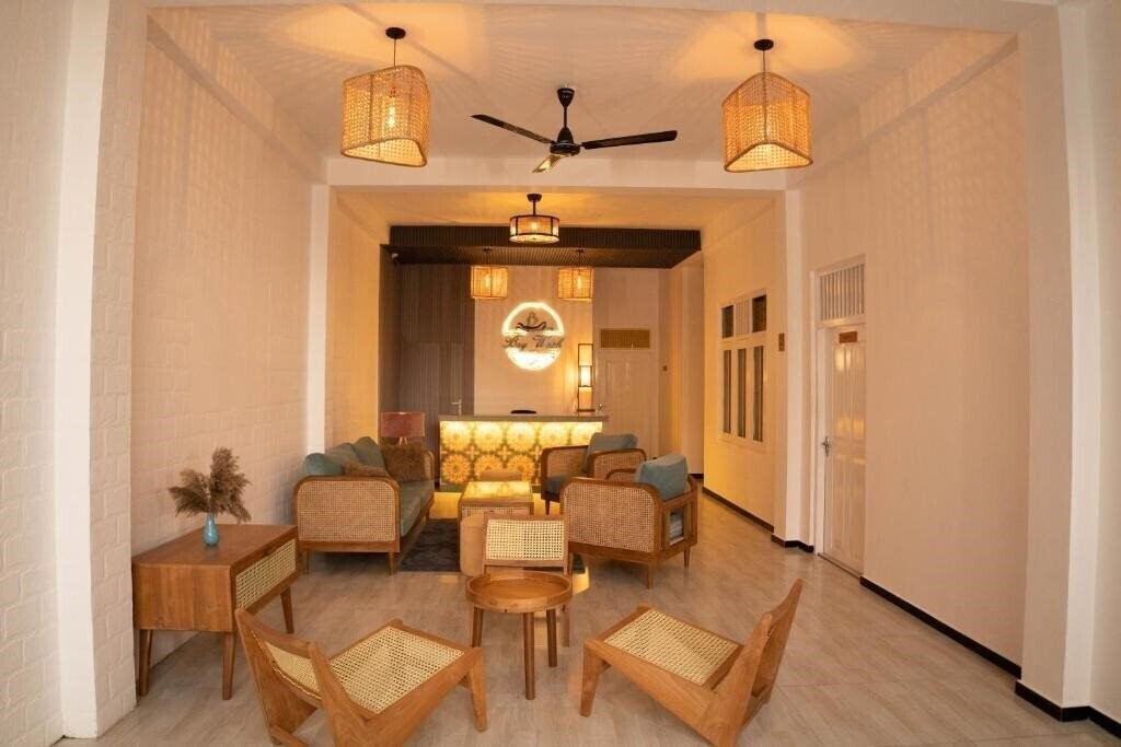 Отель Bay Watch Hotel Unawatuna 3*