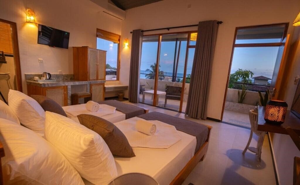 Фотография Bay Watch Hotel Unawatuna 3*