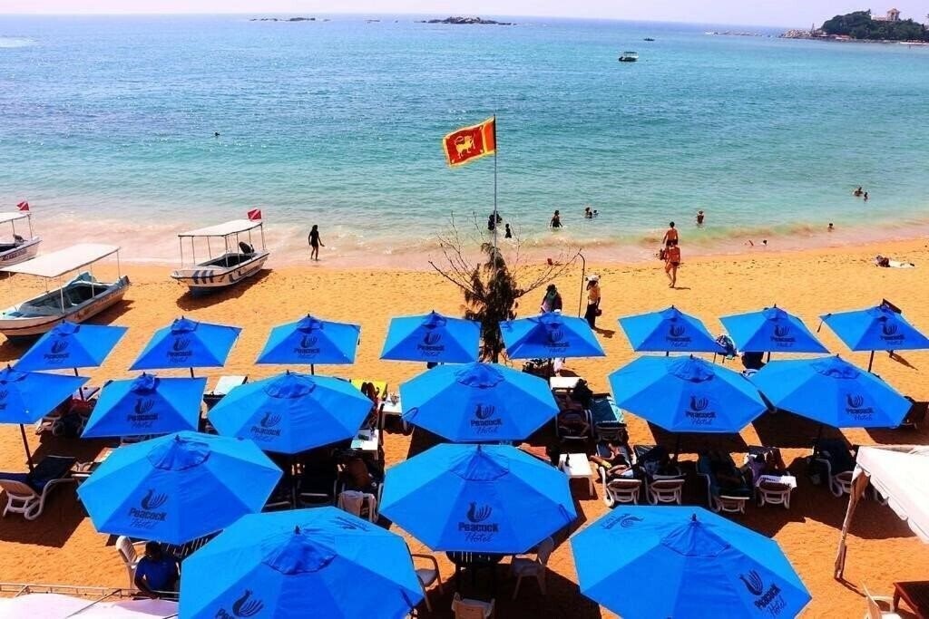 Отель Peacock Unawatuna 3*