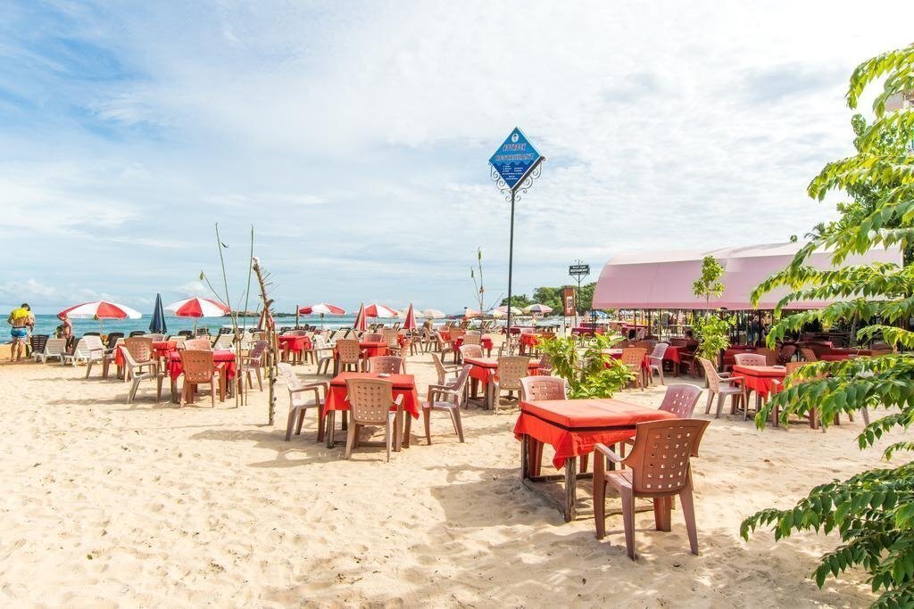 Фото The Waves 2*