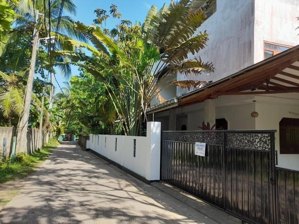 Отель Mealanie's House 3*