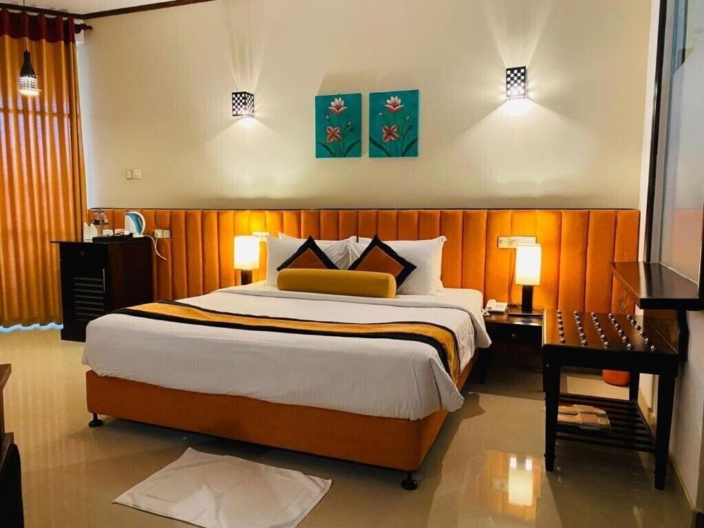 Фото Laya Beach 3*