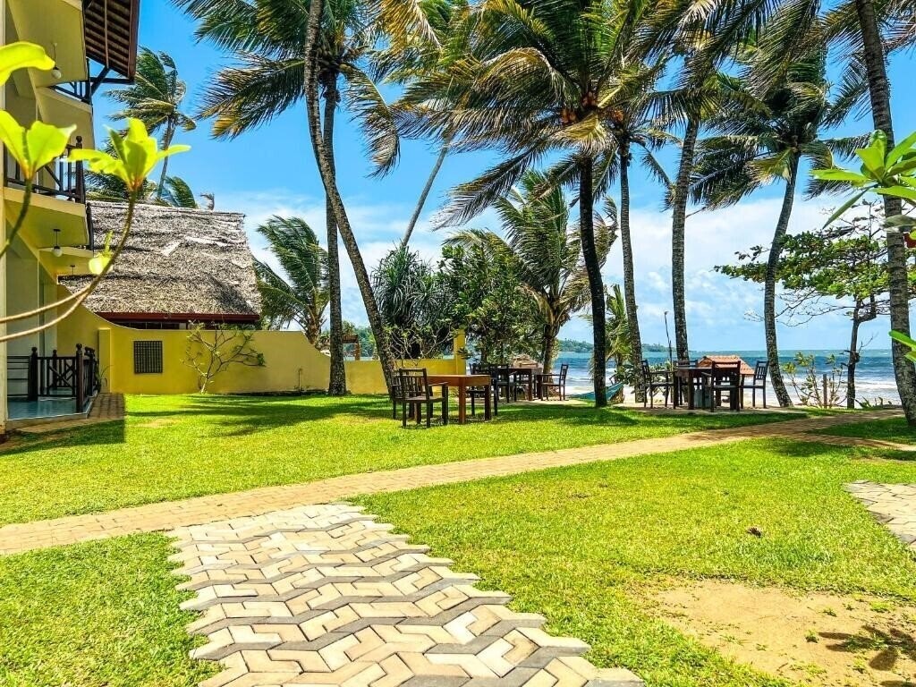 Картинка Twenty Two Swiss Residence 4*