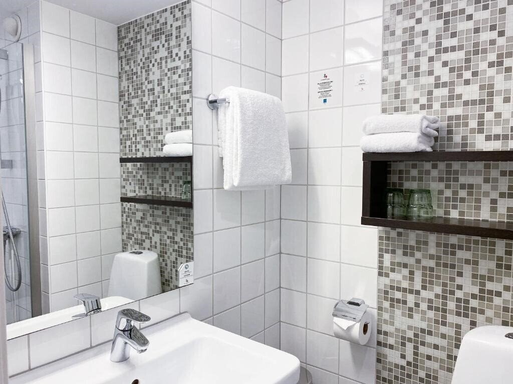 Изображение Good Morning Plus Haegersten 4*