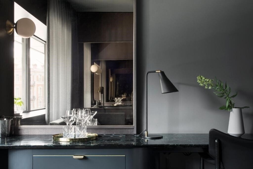 Фотография At Six 3*