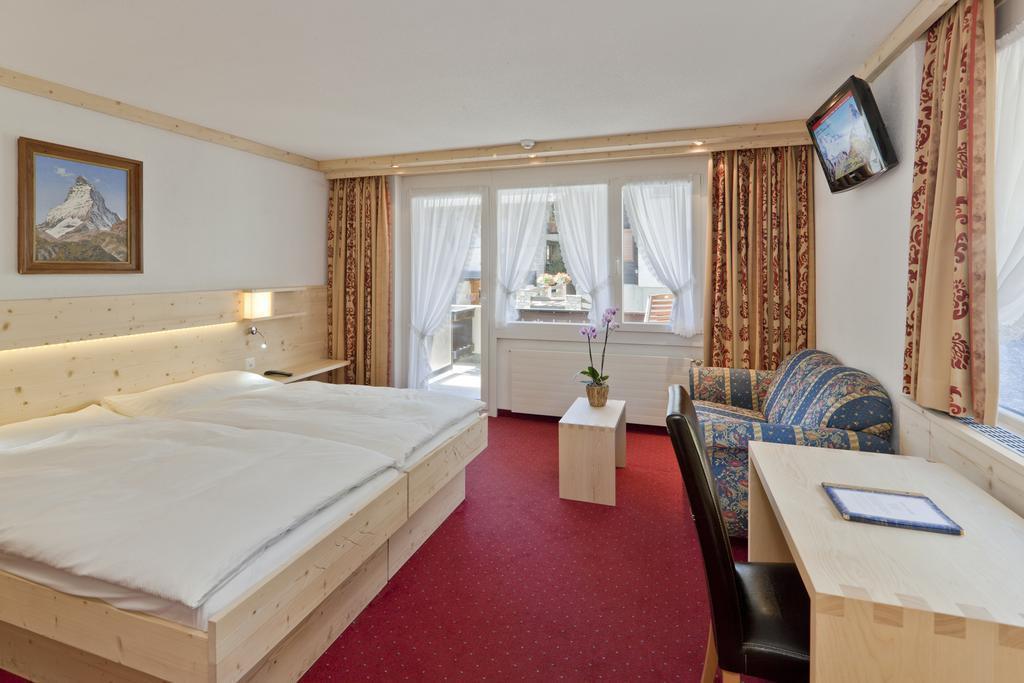 Фото Matterhornblick 3*