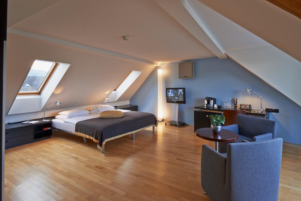 Отель Sorell Hotel Seefeld 3*