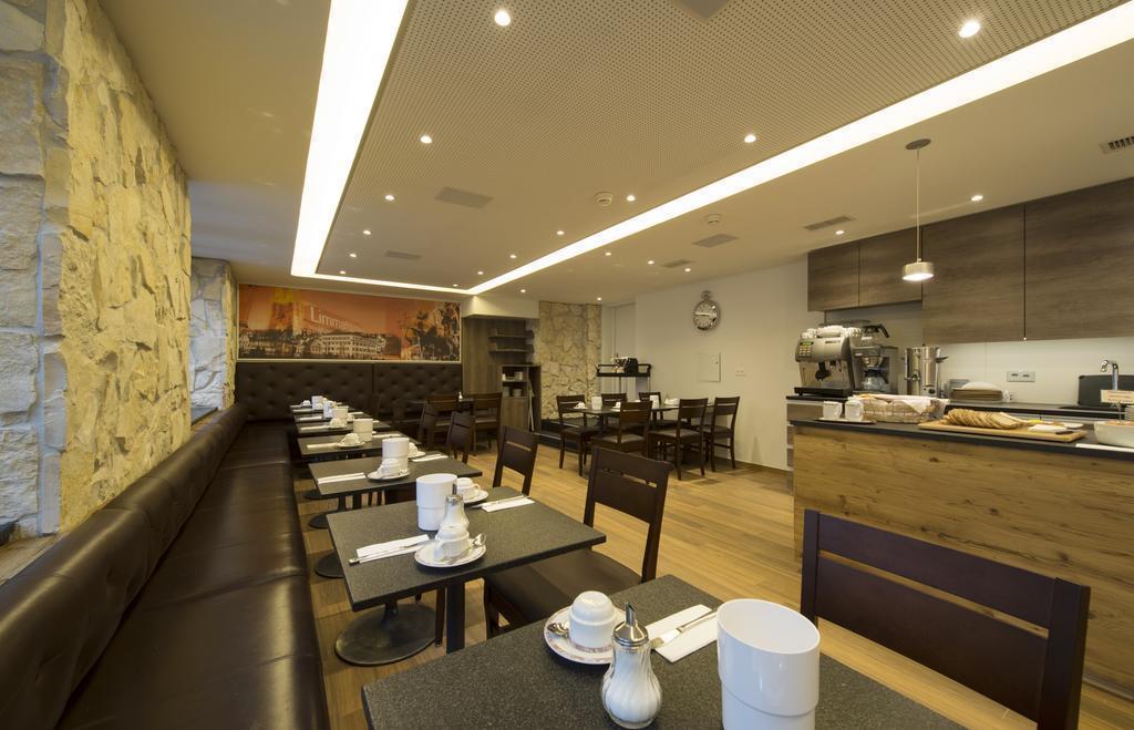 Изображение Alexander 3*