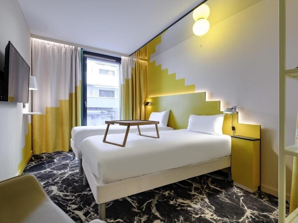 Отель Ibis Styles Zurich City Center 3*
