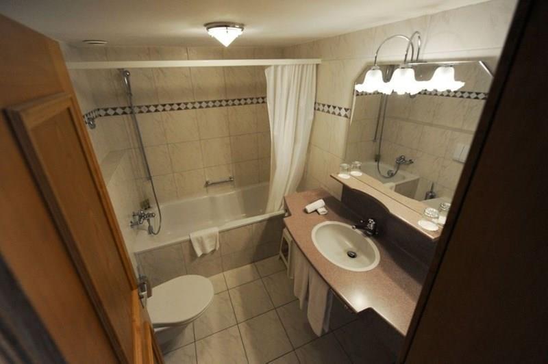 Картинка Arc-En-Ciel 4*