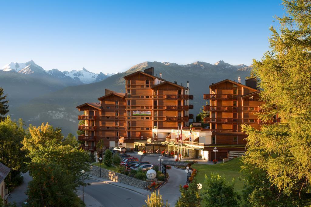 Отель Helvetia Intergolf 4*