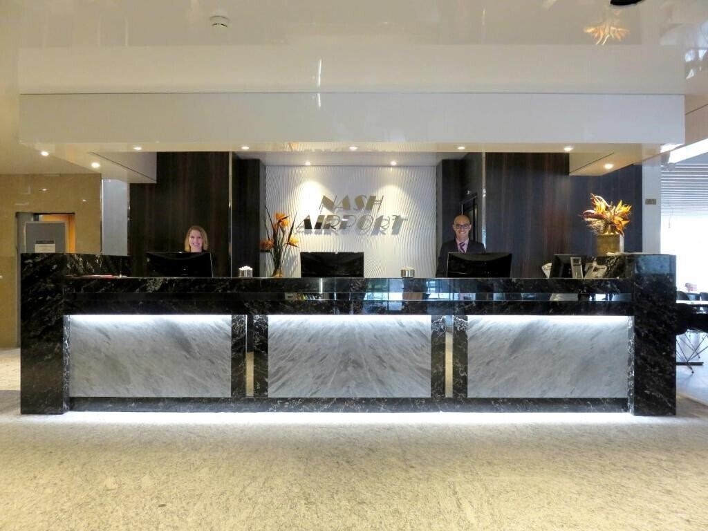 Картинка Nash Airport 4*