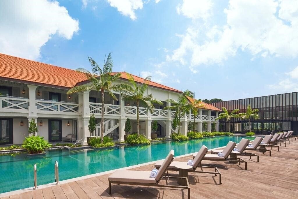 Отель Barracks Sentosa 5*