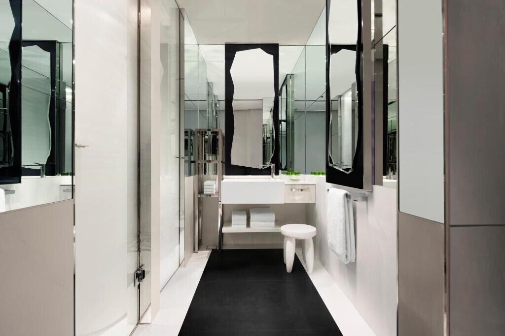 Изображение Jw Marriott Singapore South Beach 5*