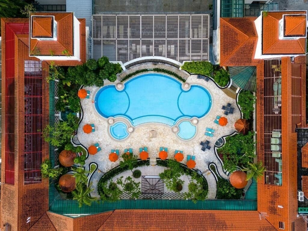 Картинка Jen Tanglin 4*
