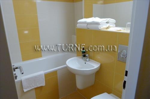 Отель City Hotel 3*