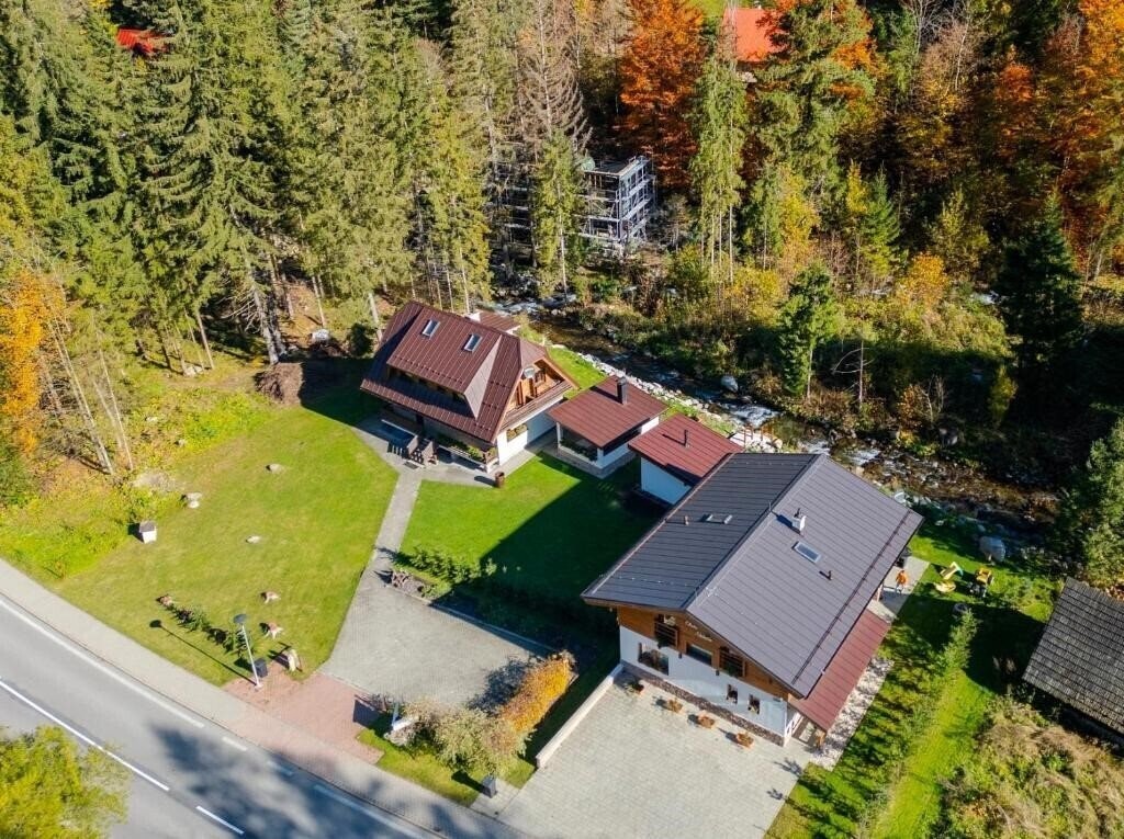 Изображение Adam 3*