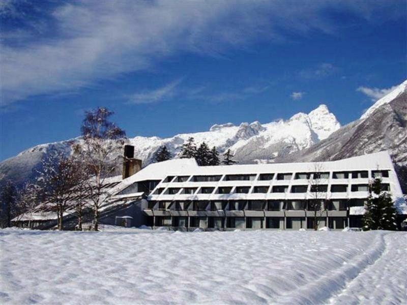 Изображение Канин 3*