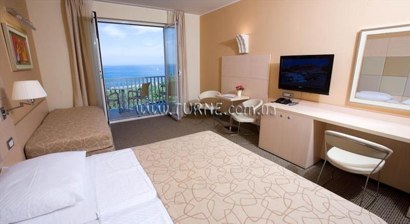 Отель San Simon 2*