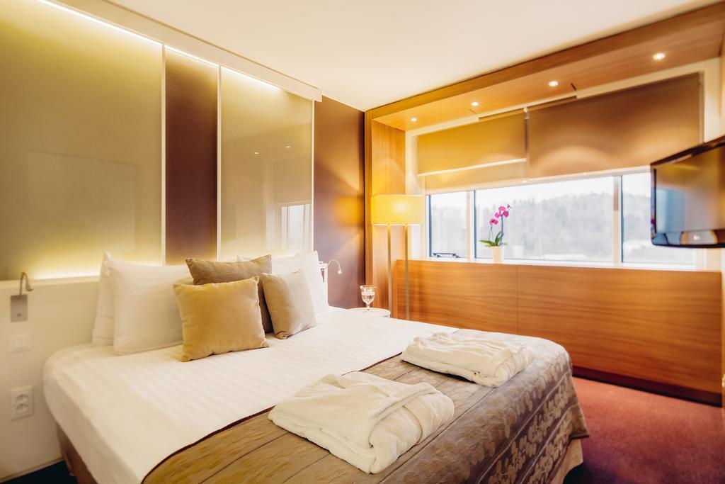 Отель Lev Hotel 4*