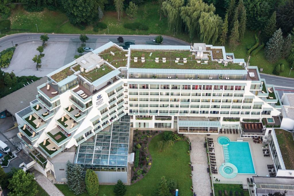 Отель Grand Hotel Donat Superior 4*