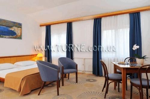 Изображение Laguna 3*