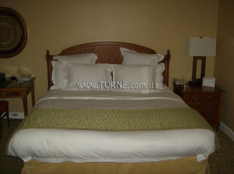 Отель The Ritz-Carlton 5*