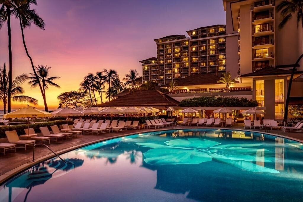 Отель Halekulani Hotel 5*