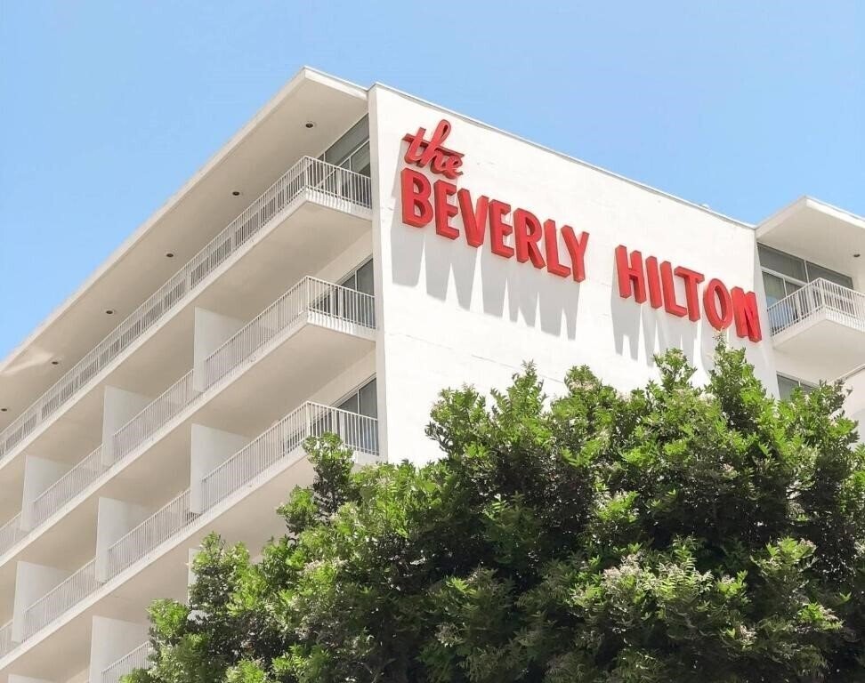 Отель The Beverly Hilton 4*